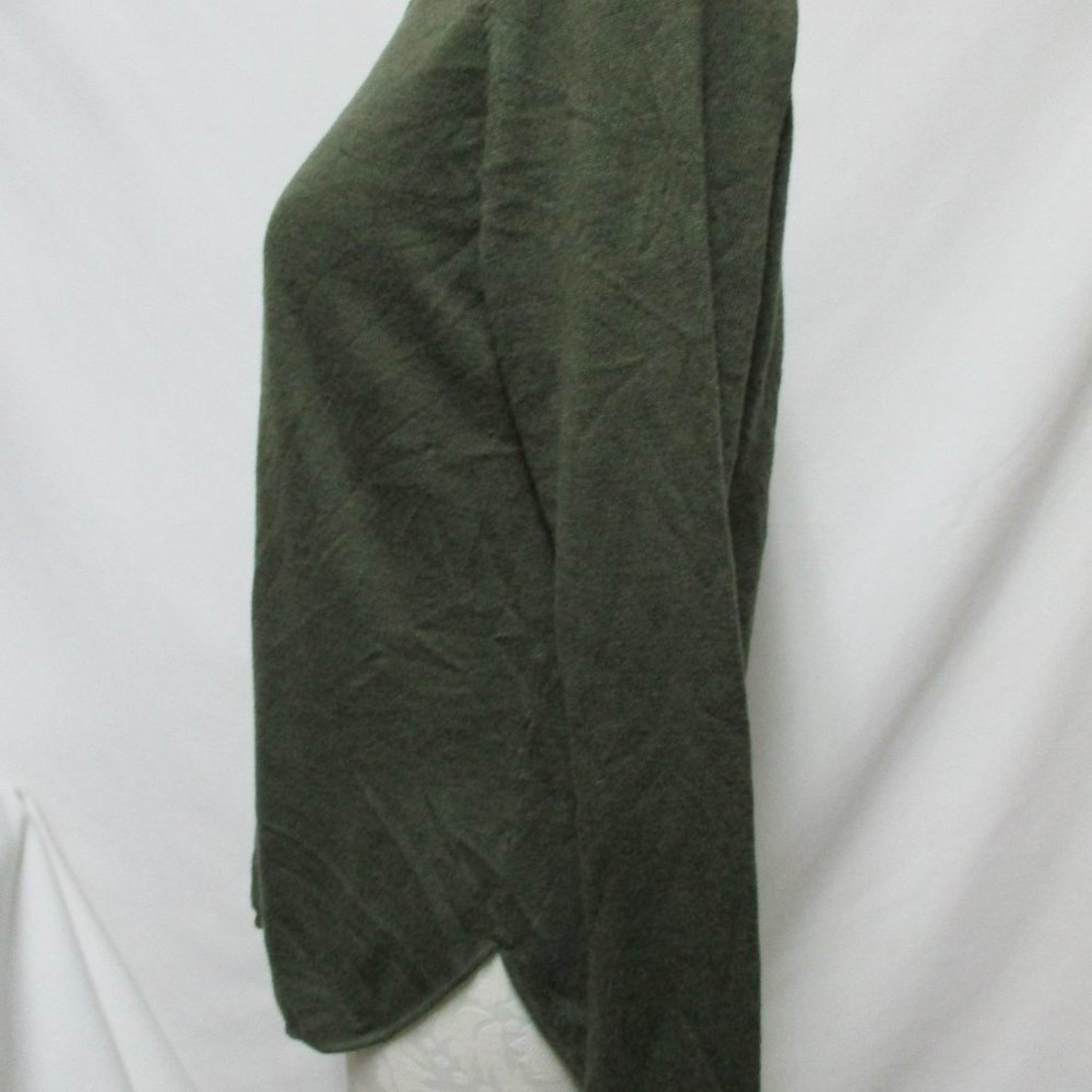 M Magaschoni Back Button Sweater Top Pullover Oli… - image 8